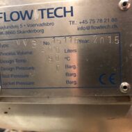 1 Stück Flow-Teck Warmwassertank zu verkaufen